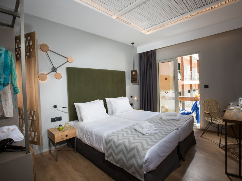 COOEE Palmera Beach 33 - Room Example