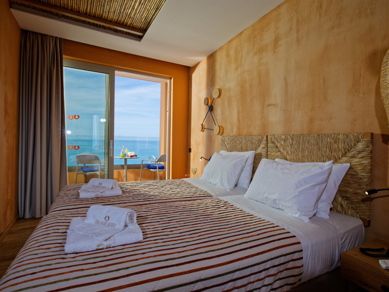 COOEE Palmera Beach 44 - Room Example