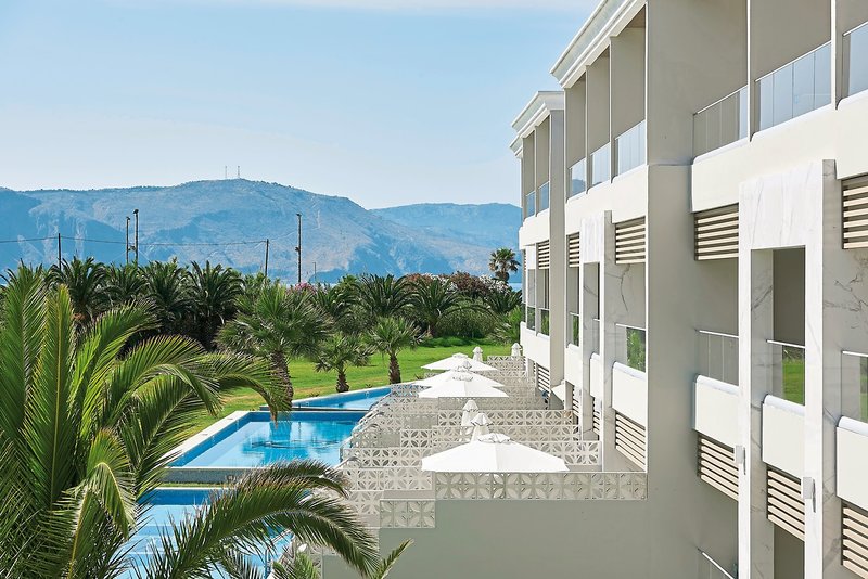 Mythos Palace Resort & Spa 9
