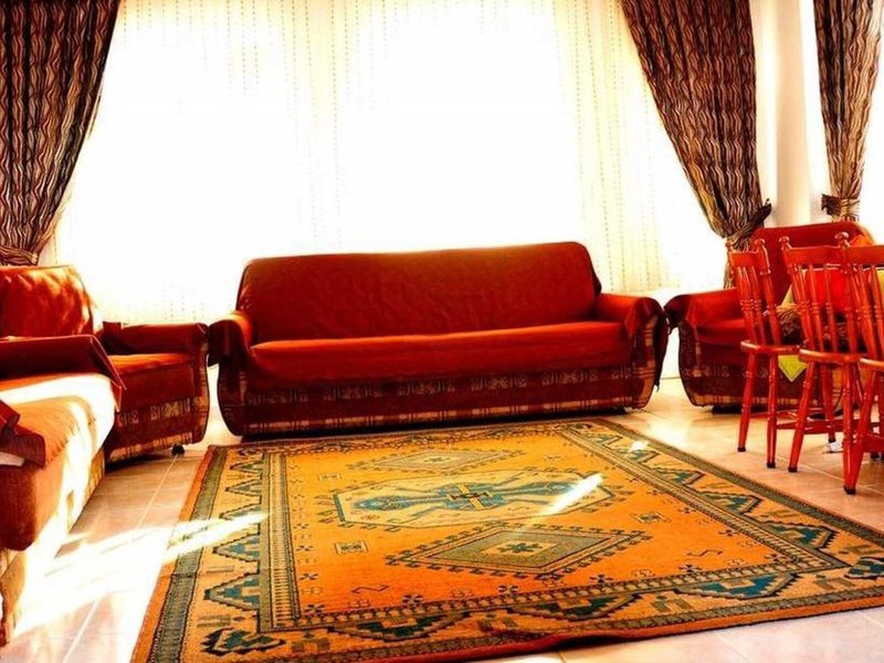 Orient Apartments 15