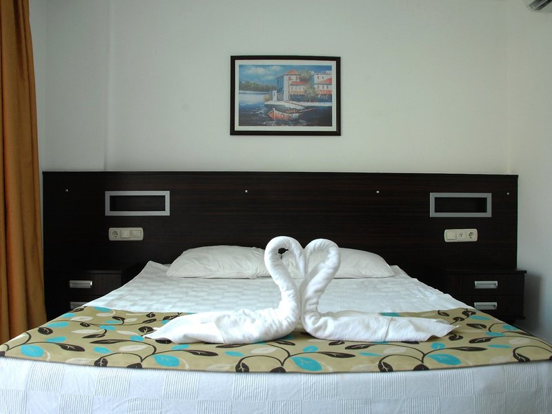 Orient Apartments 26
