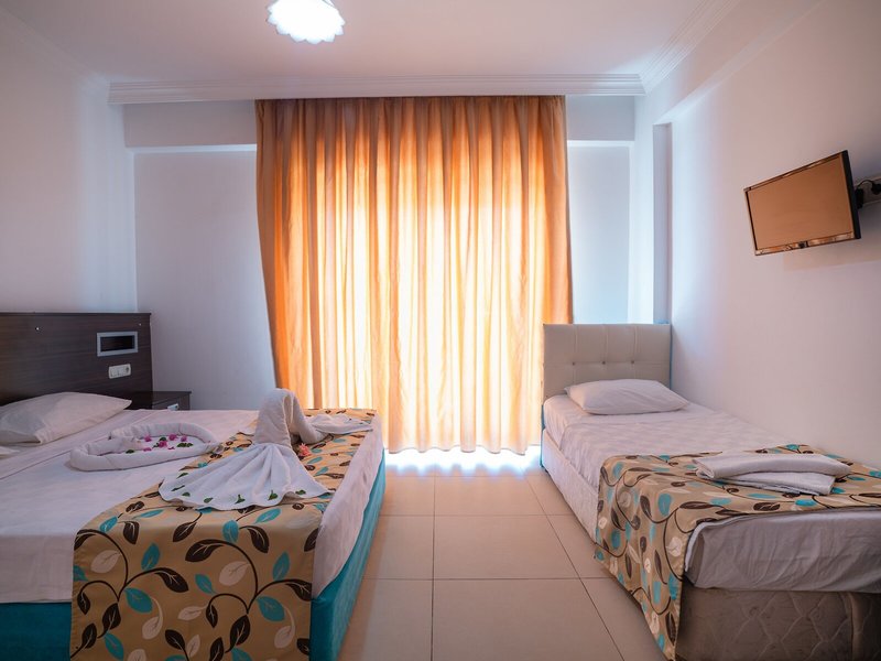Orient Apartments 33