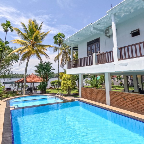 River View Villas 5