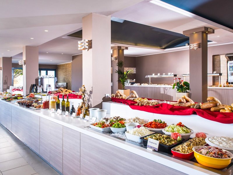 Corissia Beach Hotel 16