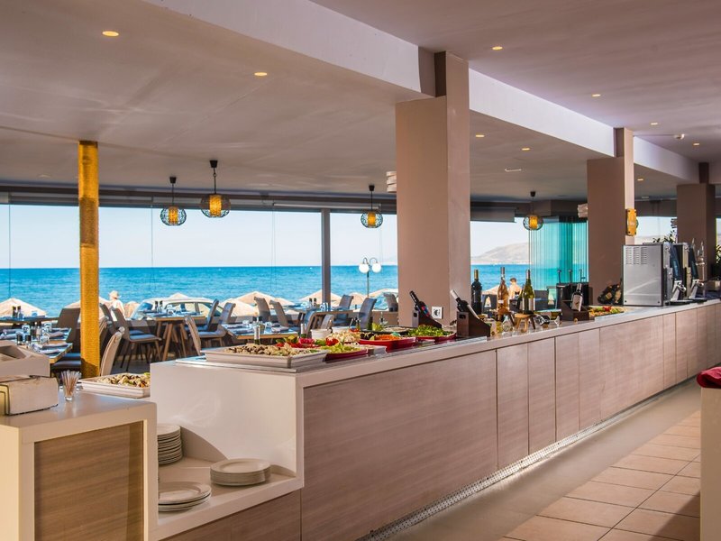 Corissia Beach Hotel 27