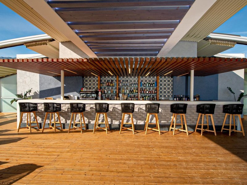 Corissia Beach Hotel 29