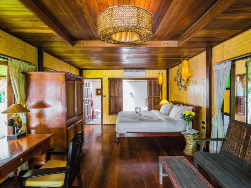 Bora Bora Villa Phuket 33