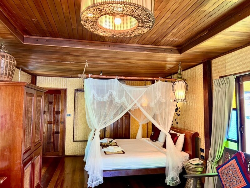 Bora Bora Villa Phuket 35