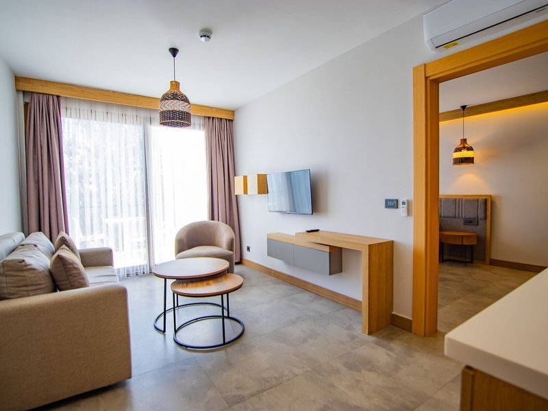 Asterina Hotel 30