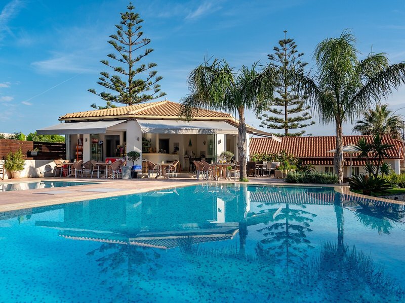 Ionian Aura Apartments 14