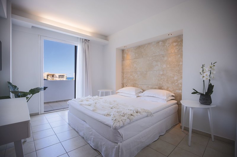 Akrogiali Beach Hotel 27