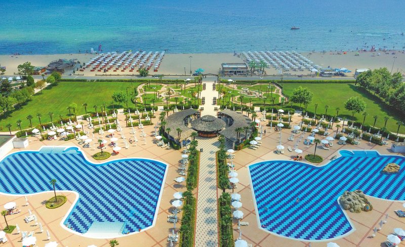 DIT Majestic Beach Resort 2