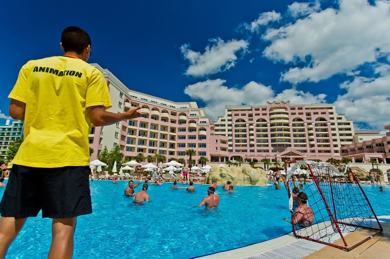 DIT Majestic Beach Resort 25