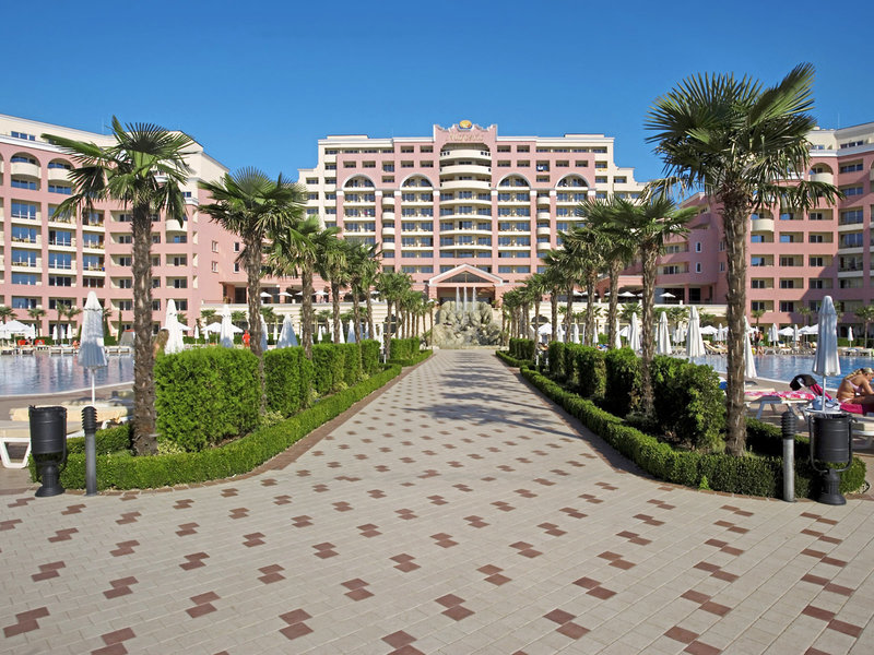 DIT Majestic Beach Resort 2
