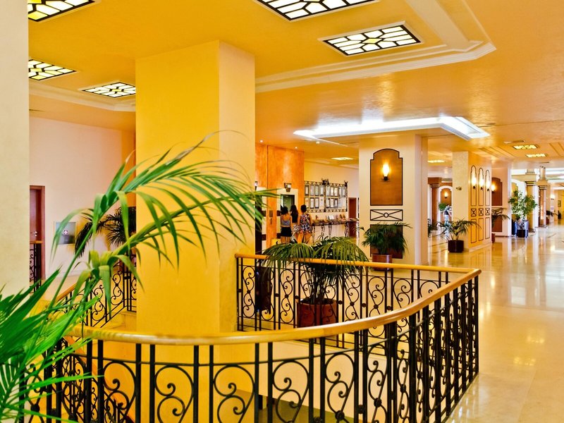 DIT Majestic Beach Resort 11