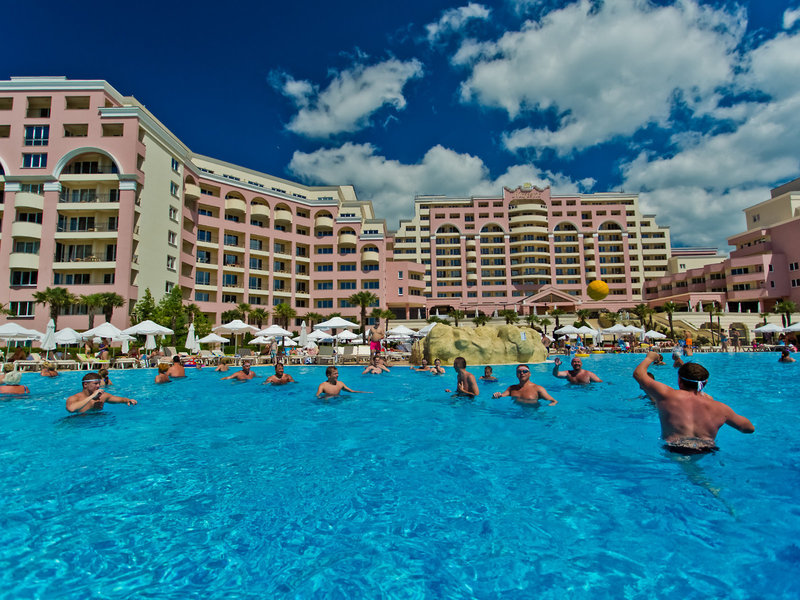 DIT Majestic Beach Resort 29