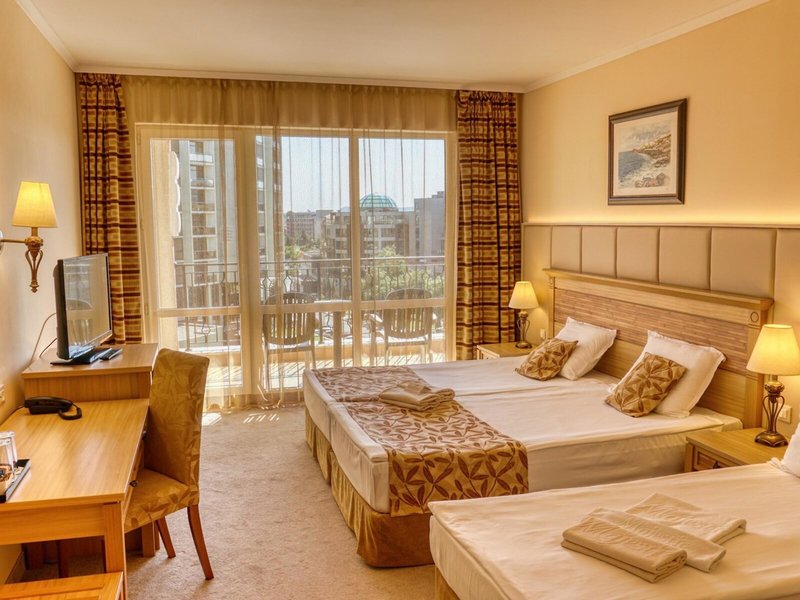 DIT Majestic Beach Resort 39