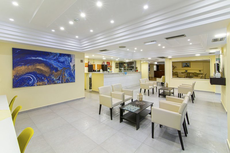 Triton Hotel 7