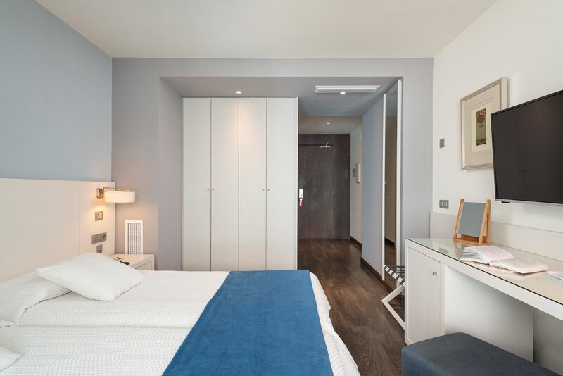 Hotel Cala Bona 8