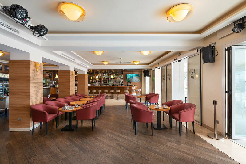 Hotel Cala Bona 14