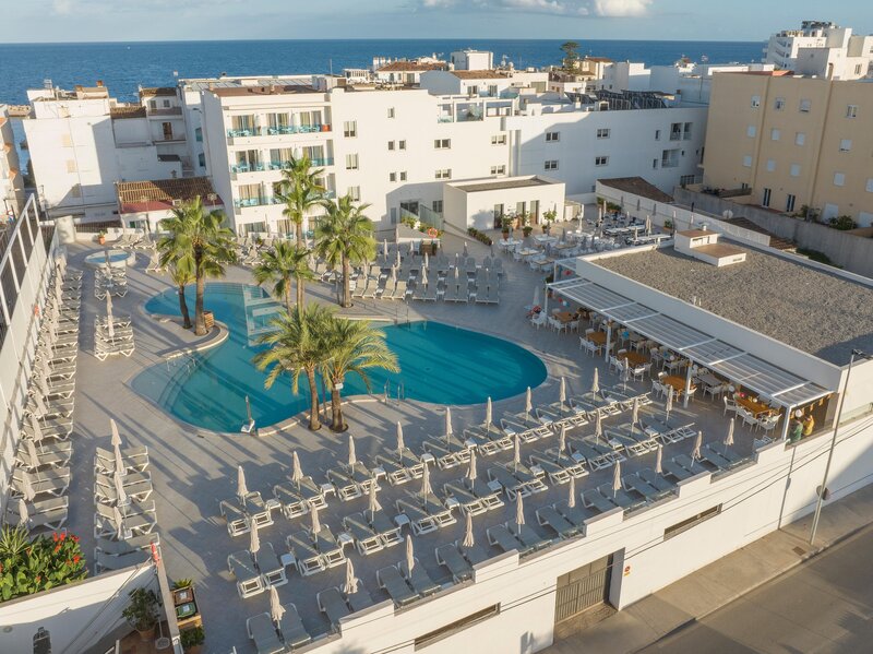 Hotel Cala Bona 17