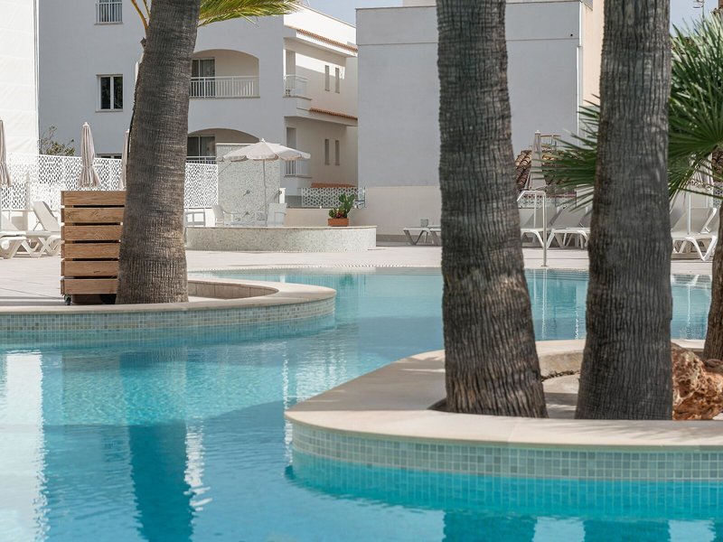 Hotel Cala Bona 16