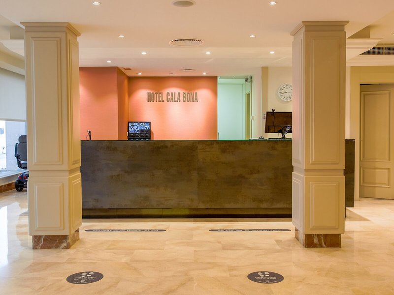 Hotel Cala Bona 20