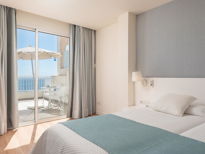 Hotel Cala Bona 38