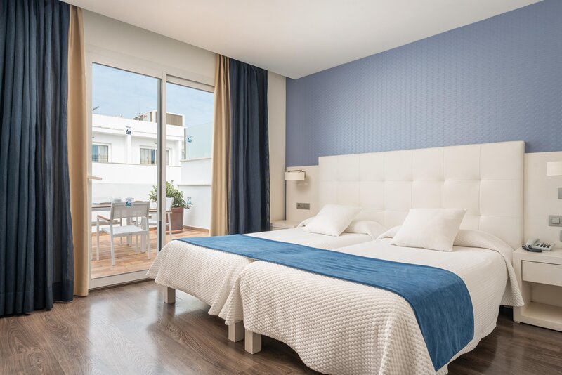 Hotel Cala Bona 33