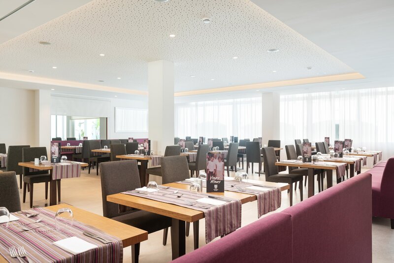 Hotel Cala Bona 100