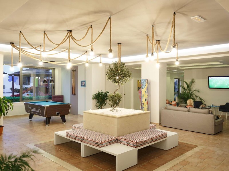 Alianthos Garden Hotel 23
