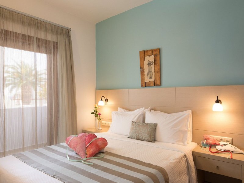Alianthos Garden Hotel 46