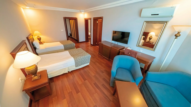 Bodrum Holiday Resort & Spa 8