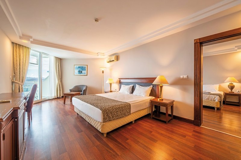Bodrum Holiday Resort & Spa 11