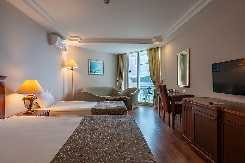 Bodrum Holiday Resort & Spa 22