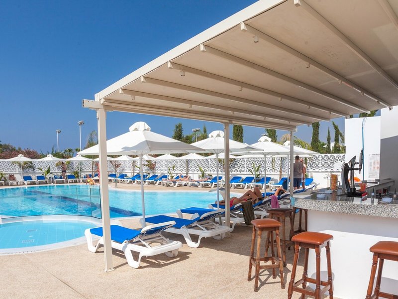 Gaia Sun N Blue Boutique Hotel 8