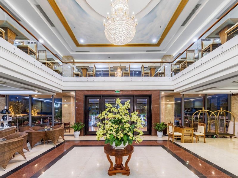 SERENE Beach Hotel by Maison des Fleurs Hospitality 20