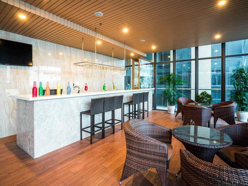 SERENE Beach Hotel by Maison des Fleurs Hospitality 22