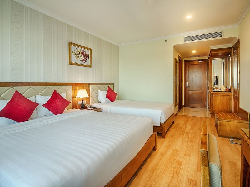 SERENE Beach Hotel by Maison des Fleurs Hospitality 36