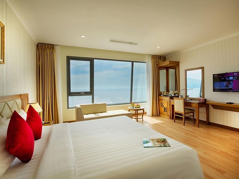 SERENE Beach Hotel by Maison des Fleurs Hospitality 37