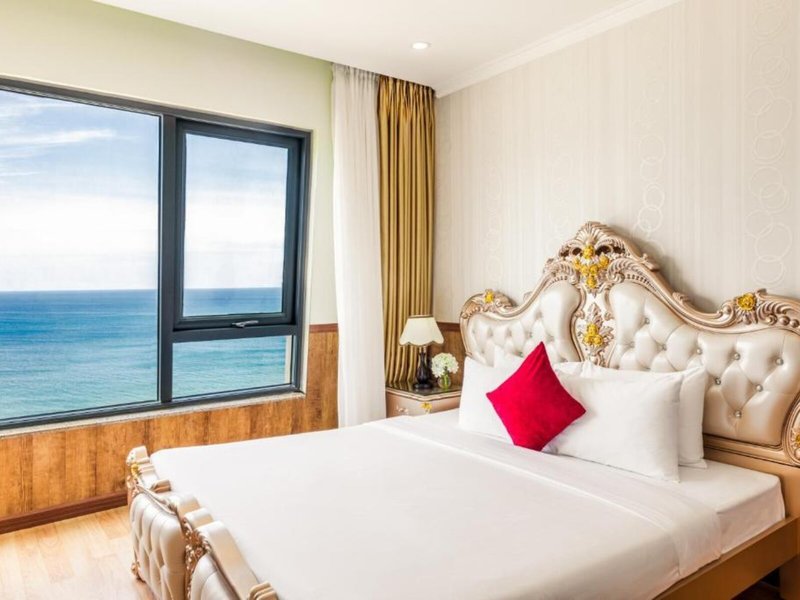 SERENE Beach Hotel by Maison des Fleurs Hospitality 41