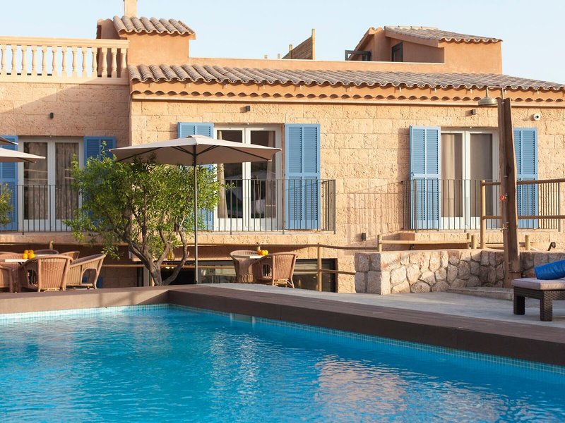 Es Corte Vell Inland Hotel 2