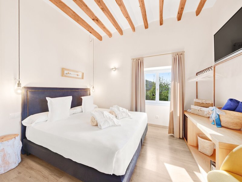 Es Corte Vell Inland Hotel 25