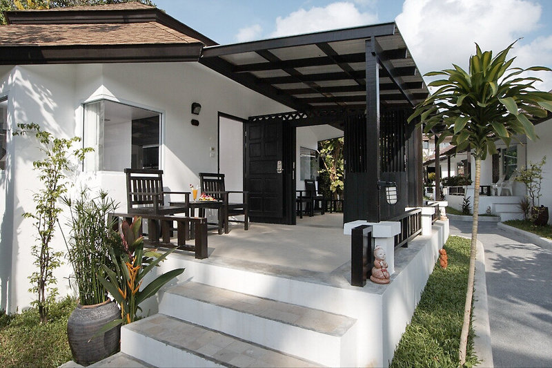 Chaweng Cove Beach Resort 8