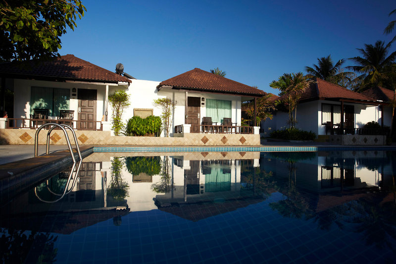 Chaweng Cove Beach Resort 9