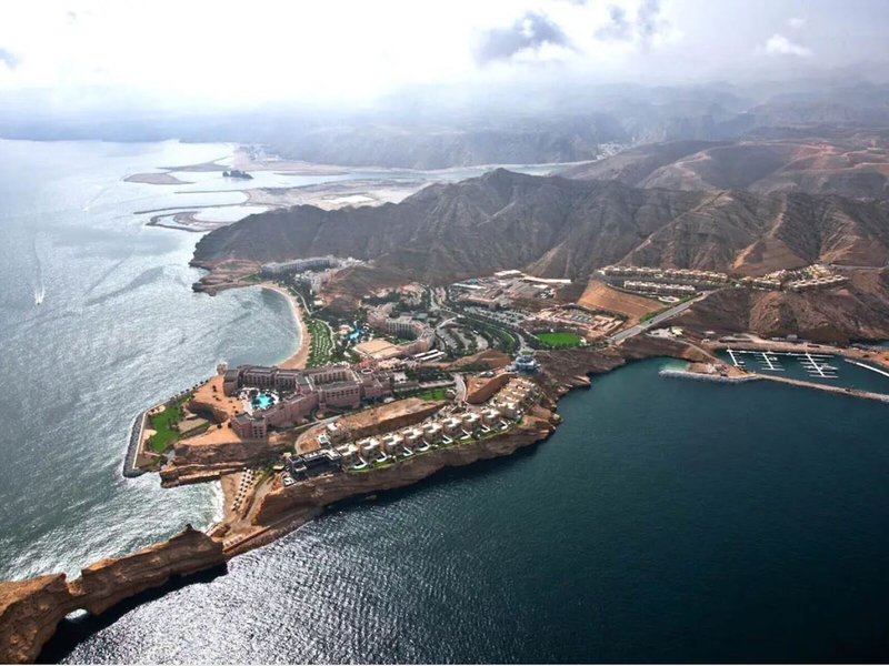 Shangri-La Barr Al Jissah Resort & Spa 7