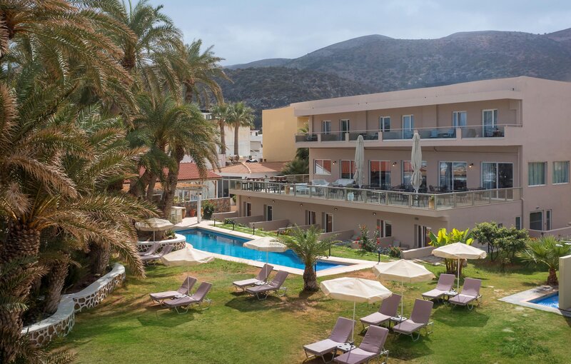 Zeus Hotels Palm Beach 8