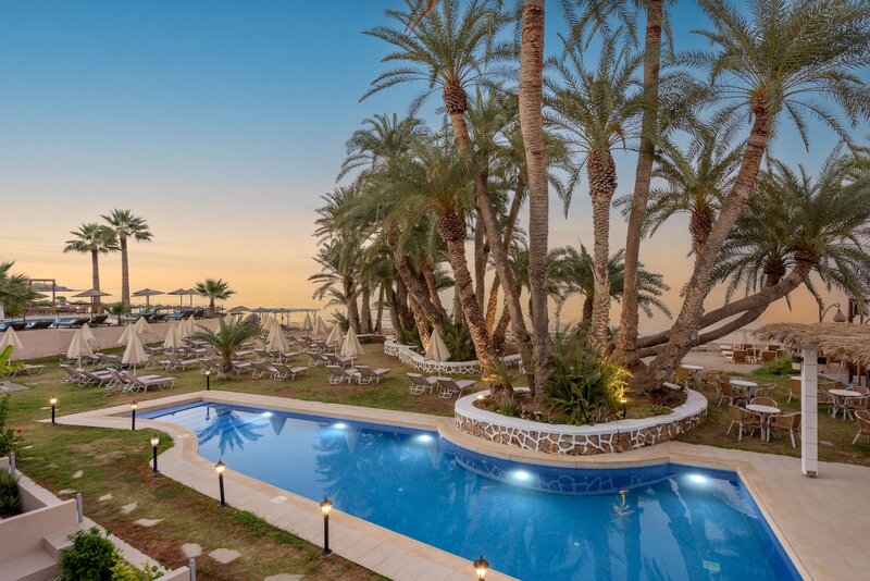 Zeus Hotels Palm Beach 30