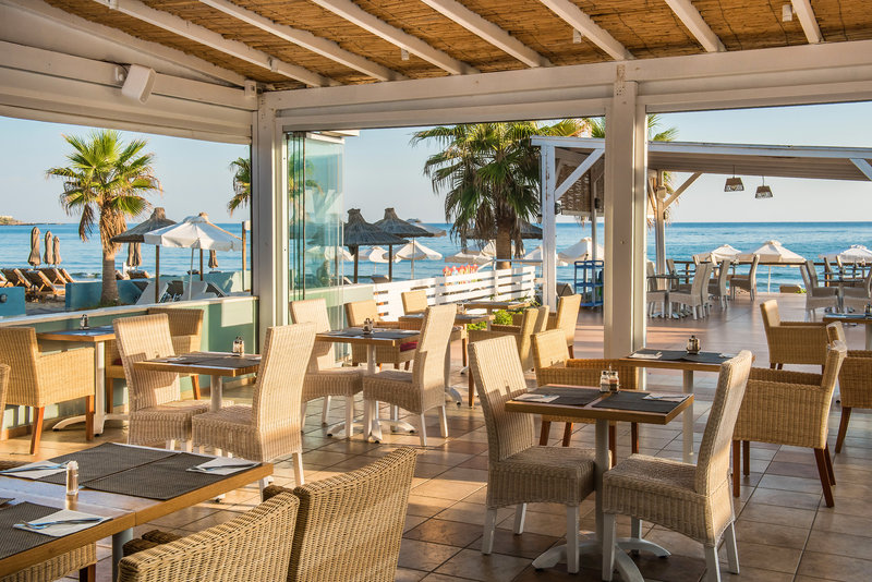 Compass Stalis Beach 18