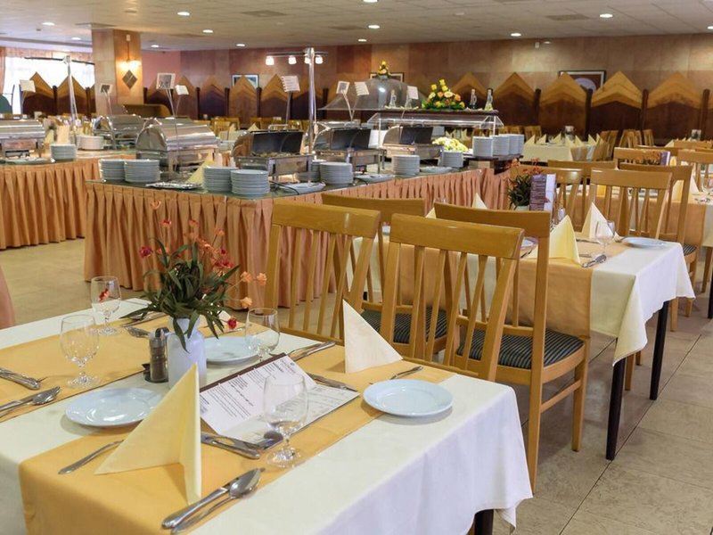 Hunguest Hotel Panorama 23